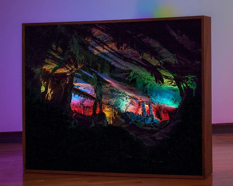 http://www.pbx.mirunadragan.com/files/gimgs/th-28_IMG_9069_LightboxCave_W.jpg